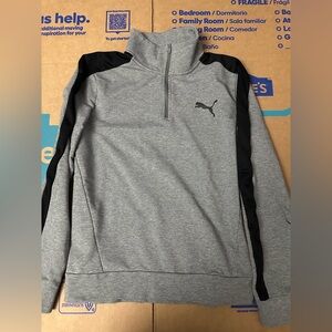 Puma Gray and Black Quarter-Zip Sweatshirt. Size Medium Men